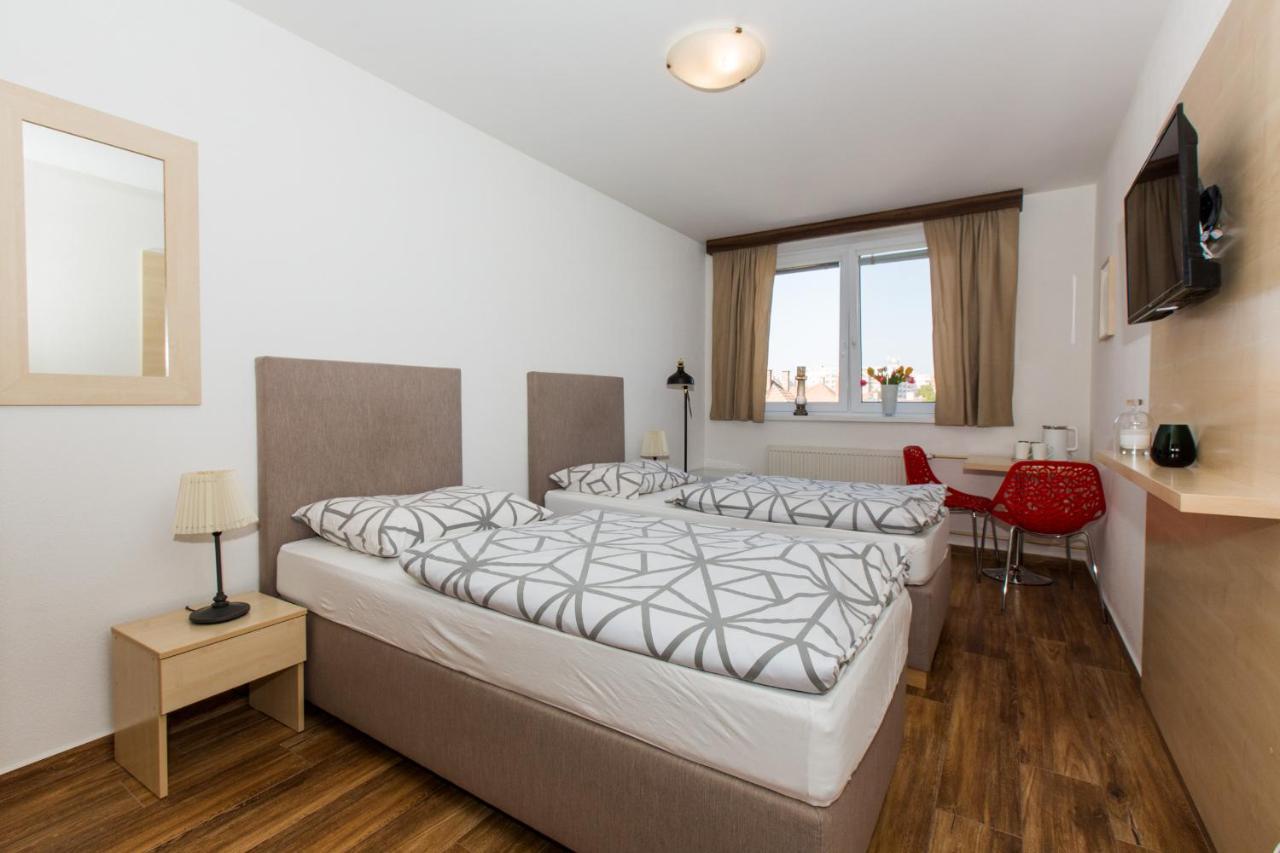 Penzion Hviezda Bratislava Extérieur photo