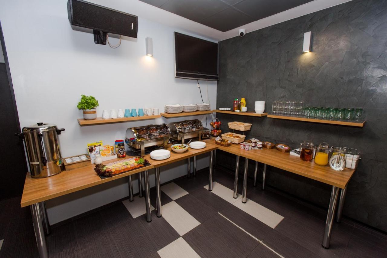 Penzion Hviezda Bratislava Extérieur photo
