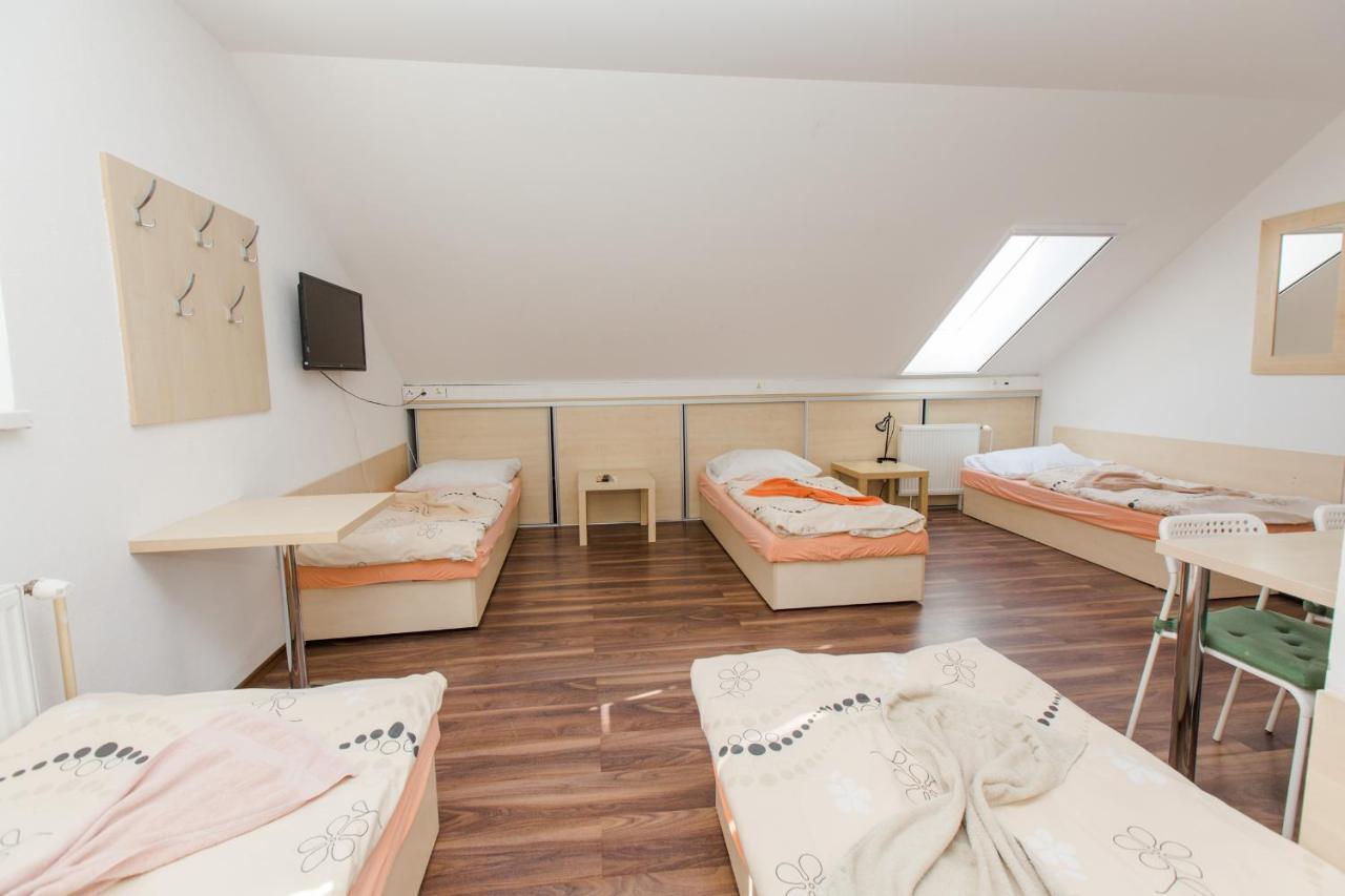 Penzion Hviezda Bratislava Extérieur photo
