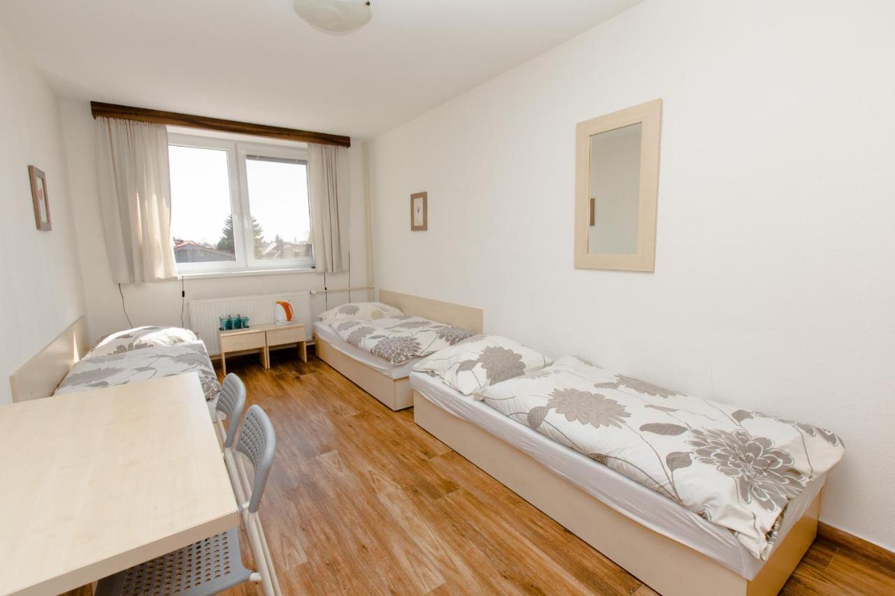 Penzion Hviezda Bratislava Extérieur photo